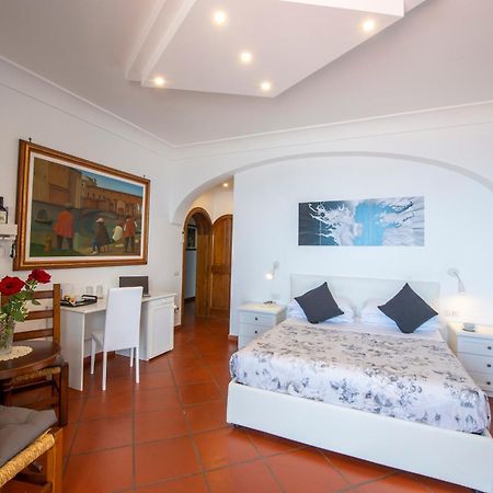 Villa Briganti Seaview Terrace Позитано Экстерьер фото